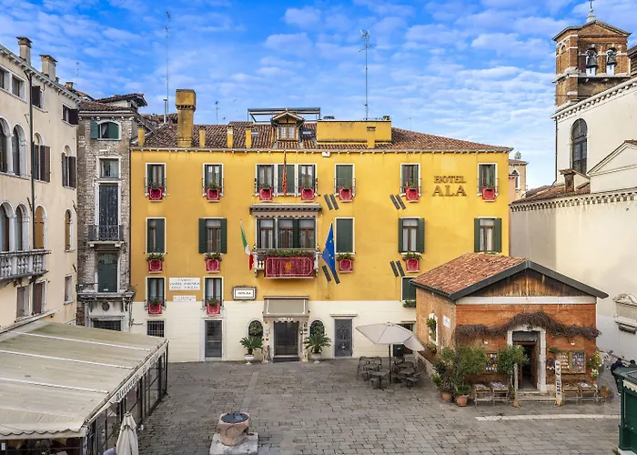 Günstiges Hotel: Unahotels Ala Venezia-Adults 16